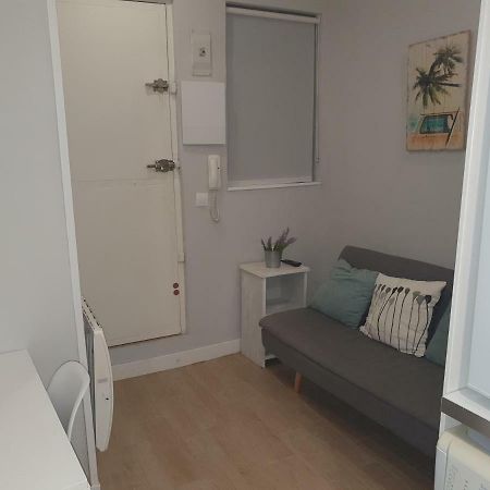 Precioso Piso En El Barrio De Embajadores Madrid Bagian luar foto